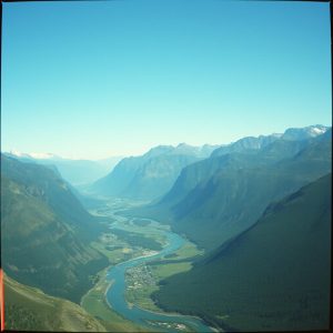 KIndMusic.com song by Hal E Wijn about American Wonders Carved in Stone IMAGE